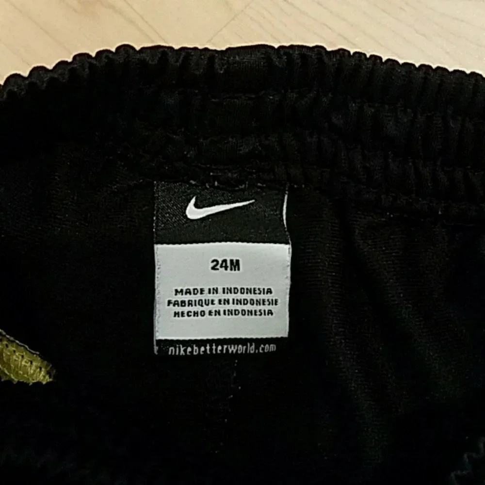 Nike sports pants kids size 24 months!.
